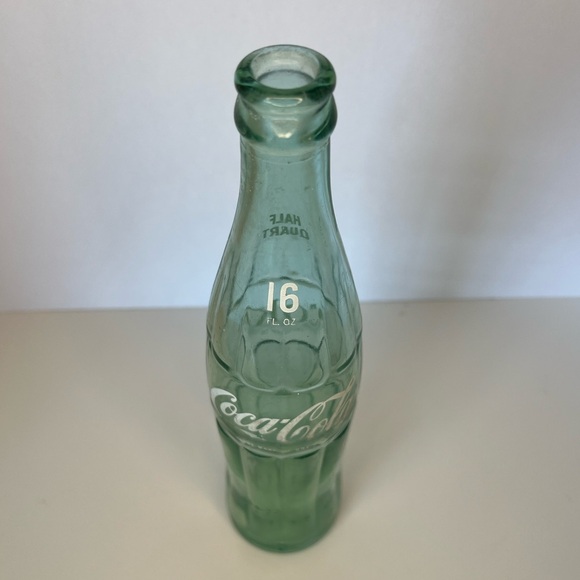 Vintage Coca Cola Green Glass Bottle 16 fl. oz. 1/2 Quart - Picture 16 of 16